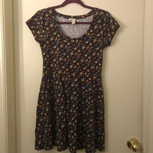 Forever21 Navy Floral Fit and Flare Dress in Large
